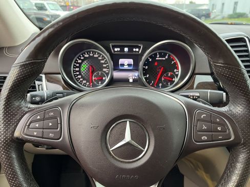 Used 2018 Mercedes-Benz GLE 43 AMG GLE 43 AMG image 60