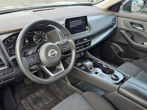 Used 2023 Nissan Rogue SV image 15