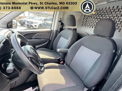 Used 2022 RAM ProMaster City Tradesman image 9