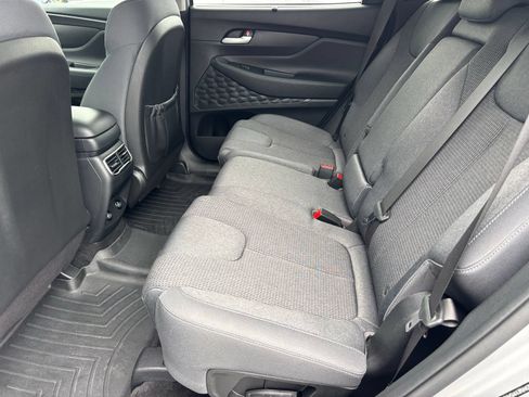 Used 2022 Hyundai Santa Fe SEL w/ Convenience Package FWD image 15
