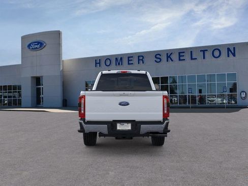 New 2026 Ford F250 Lariat w/ FX4 Off-Road Package image 5