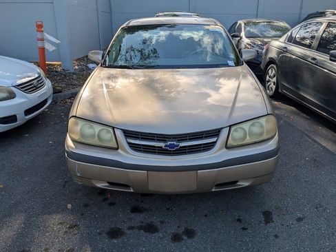 Used 2004 Chevrolet Impala w/ Preferred Equipment Group image 2