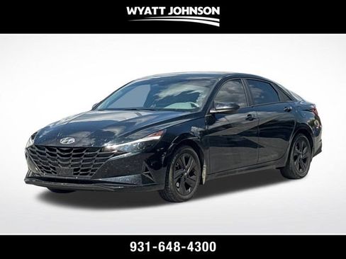 Used 2022 Hyundai Elantra SEL w/ Convenience Package FWD image 1