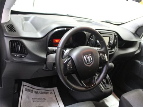 Used 2019 RAM ProMaster City Tradesman SLT image 7