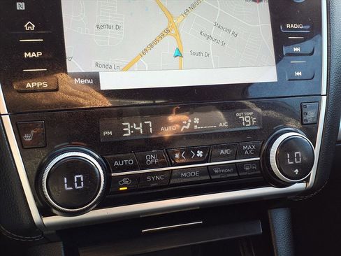 Used 2018 Subaru Outback 2.5i Limited image 8