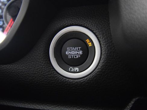 Used 2023 RAM 1500 Lone Star AWD/4WD image 36