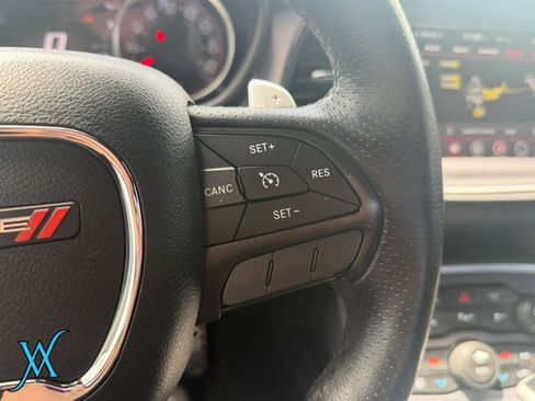 Used 2017 Dodge Challenger R/T RWD image 25