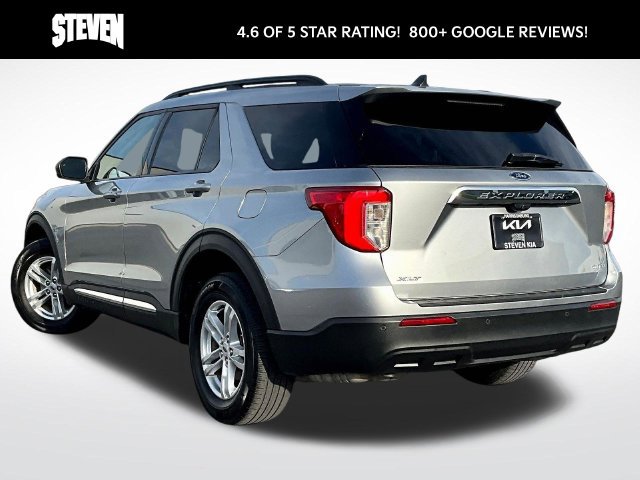 Used 2023 Ford Explorer XLT AWD/4WD image 4