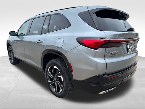 New 2026 Buick Enclave Sport Touring w/ Power Package AWD/4WD image 8