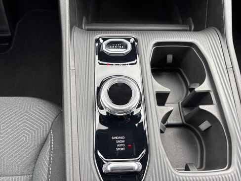 New 2026 Jeep Cherokee Laredo AWD/4WD image 23