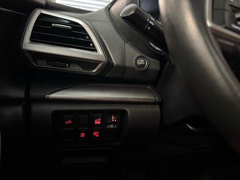 Used 2020 Subaru Forester Premium AWD/4WD image 17