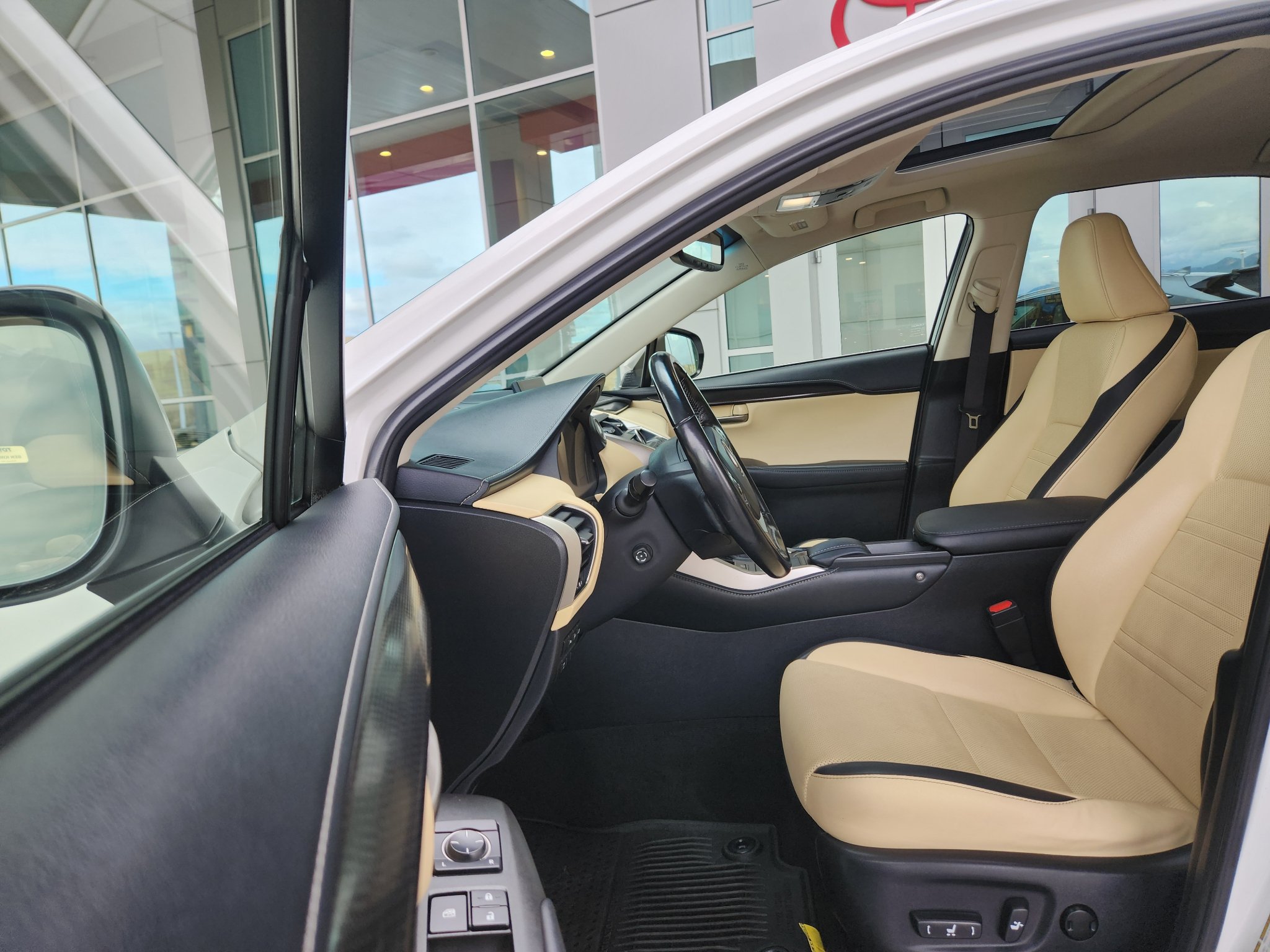 Used 2017 Lexus NX 200t AWD w/ Premium Package image 14