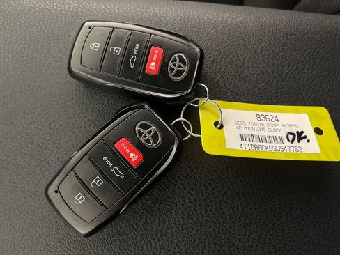 Certified 2025 Toyota Camry LE FWD image 24