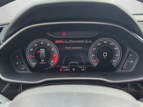 Used 2019 Audi Q3 2.0T Premium Plus w/ Premium Plus Package AWD/4WD image 10