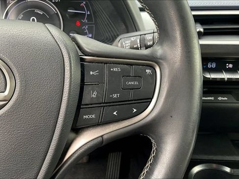 Used 2019 Lexus UX 250h w/ Accessory Package 2 AWD/4WD image 12