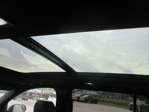 New 2026 Buick Enclave Sport Touring w/ Power Package image 18