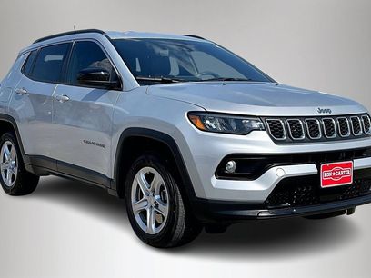Used 2024 Jeep Compass Latitude
