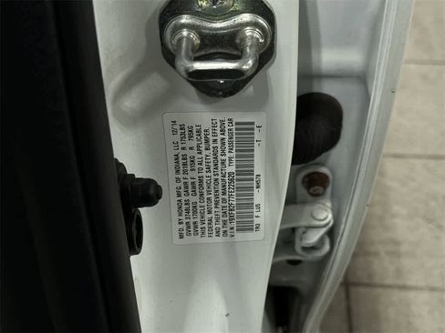 Used 2015 Honda Civic SE image 14