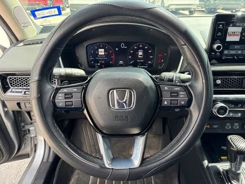 Used 2024 Honda Civic Touring image 14