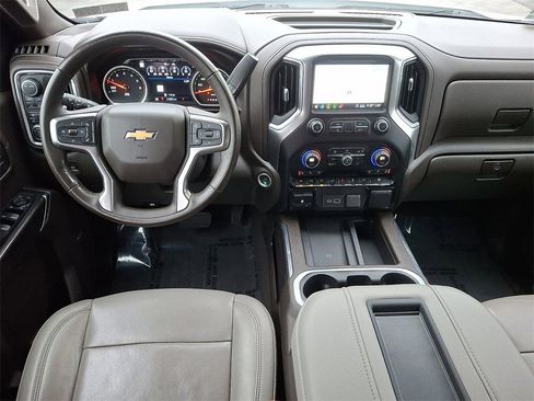 Used 2020 Chevrolet Silverado 1500 LTZ w/ LTZ Premium Package image 11