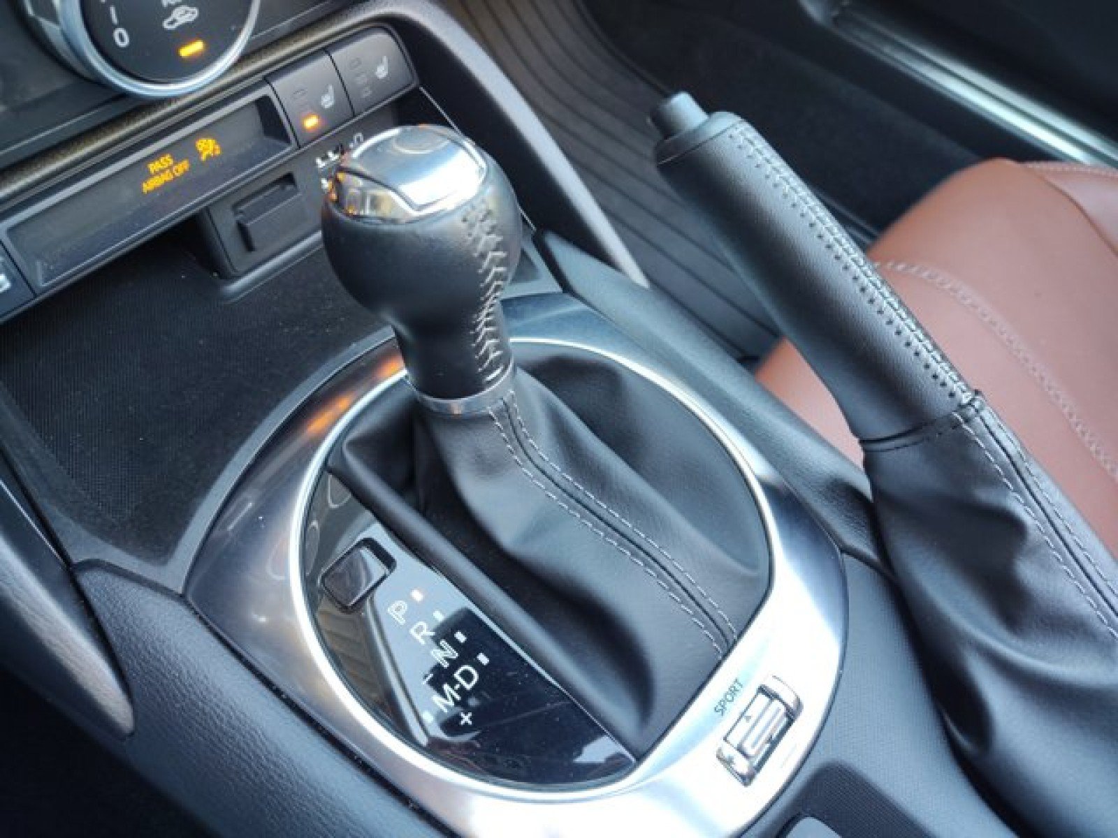 Used 2022 MAZDA MX-5 Miata RF Grand Touring w/ Weather Package RWD image 26