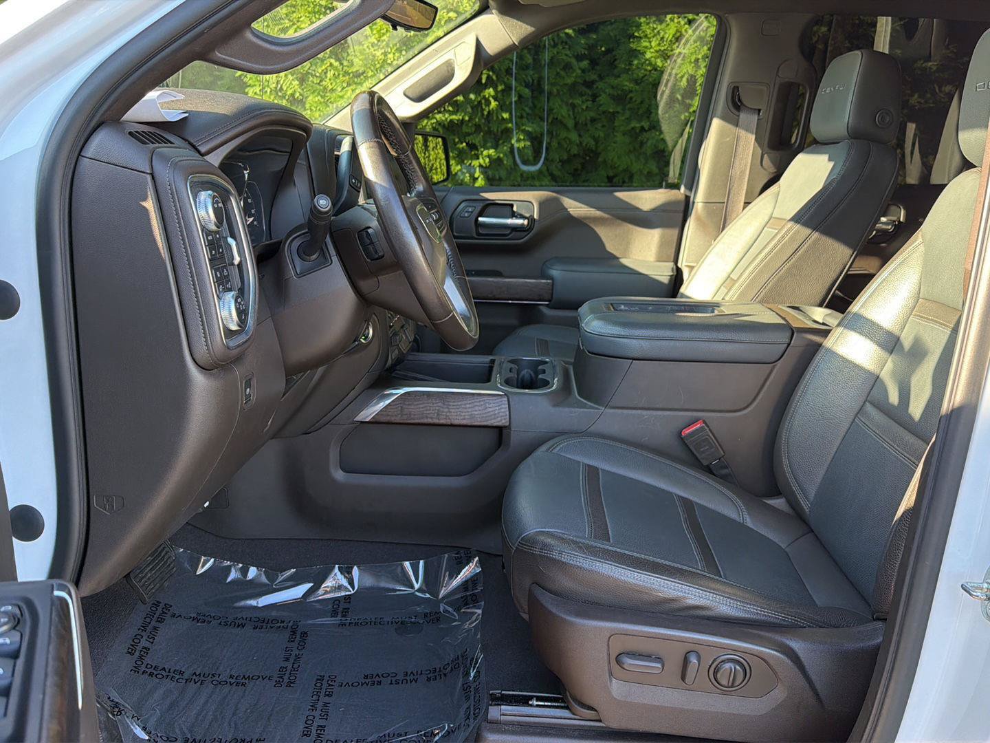 Used 2021 GMC Sierra 1500 Denali w/ Denali Ultimate Package AWD/4WD image 9