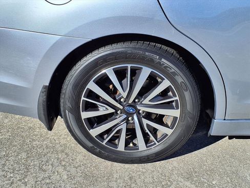 Used 2018 Subaru Legacy 2.5i Premium w/ Moonroof Package image 26