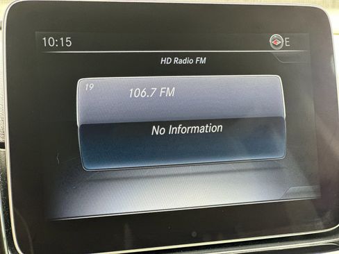 Used 2019 Mercedes-Benz GLE 400 4MATIC image 18