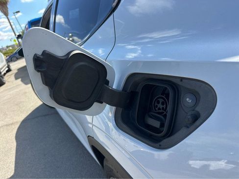 Used 2021 Polestar Polestar 2 image 38