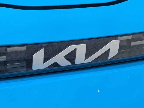 Certified 2023 Kia Soul EX FWD image 13