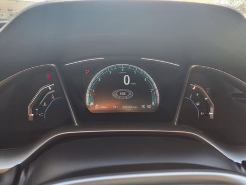 Used 2017 Honda Civic Touring image 14