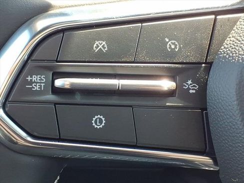 New 2026 Chevrolet Traverse LT w/ Sun and Wheel Package AWD/4WD image 19
