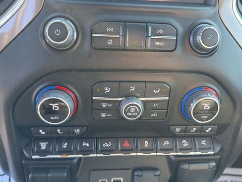 Used 2022 Chevrolet Silverado 2500 High Country w/ Z71 Off-Road Package AWD/4WD image 18