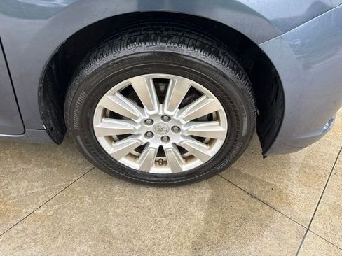 Used 2017 Toyota Sienna Limited AWD/4WD image 9