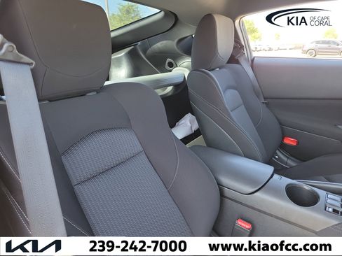 Used 2024 Nissan Z Sport w/ Floor Mat Package image 29