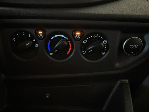 Used 2019 Ford Transit 350 XLT RWD image 30