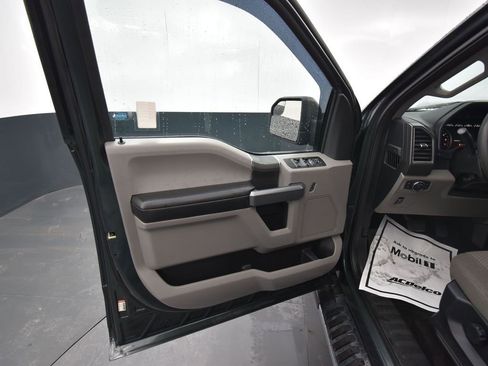 Used 2018 Ford F150 XLT w/ XTR Package image 8