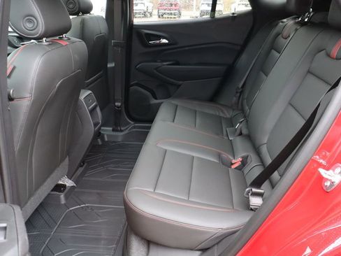 New 2026 Chevrolet Trax RS w/ Sunroof Package image 34