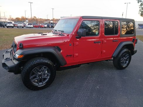 New 2026 Jeep Wrangler Unlimited Sport image 12