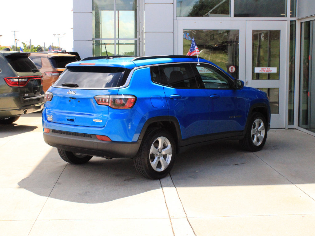 Used 2019 Jeep Compass Latitude w/ Popular Equipment Group AWD/4WD image 6