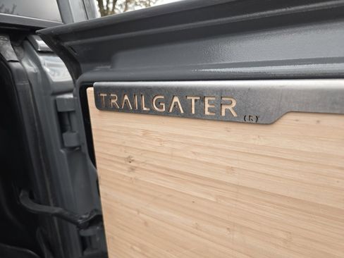 Used 2021 Jeep Wrangler Unlimited Sahara w/ Cold Weather Group image 12