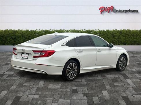 Used 2020 Honda Accord Touring image 9