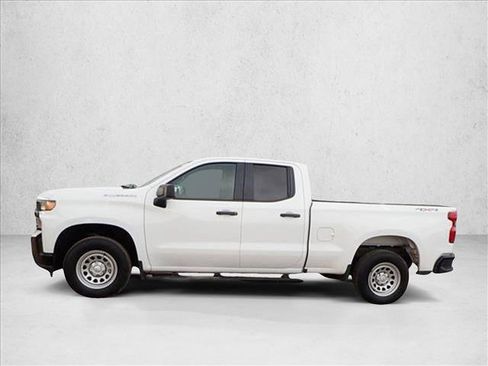 Used 2022 Chevrolet Silverado 1500 W/T w/ WT Convenience Package image 2