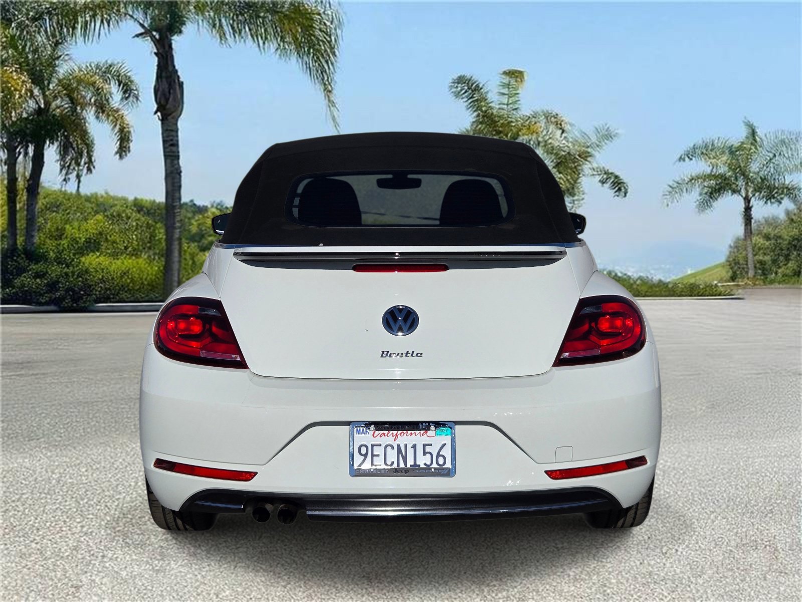 Used 2019 Volkswagen Beetle 2.0T SE FWD image 5