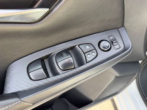 Used 2024 Nissan Sentra SV FWD image 20