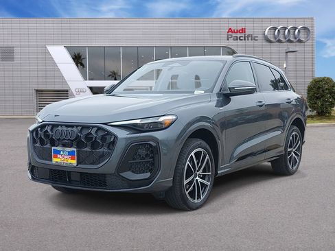 New 2026 Audi Q5 Premium Plus AWD/4WD image 1