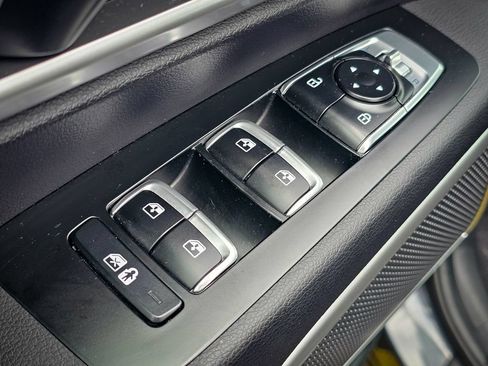 Used 2022 Kia Telluride LX AWD/4WD image 10