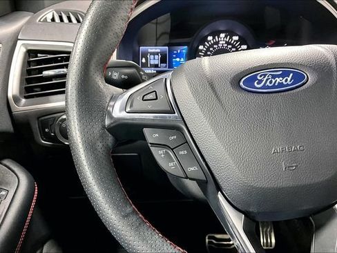 Used 2024 Ford Edge ST-Line AWD/4WD image 12