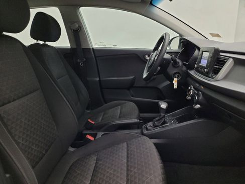 Used 2018 Kia Rio LX image 21