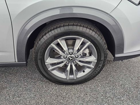 Certified 2025 Acura ADX FWD image 9
